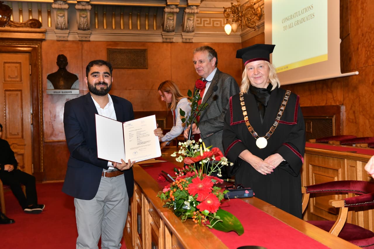 Receiving the Erasmus Mundus BIM A+ diploma